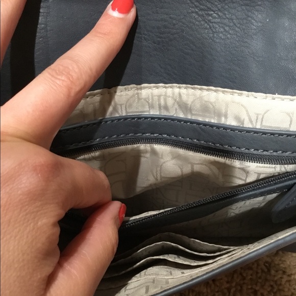 Danielle Nicole beautiful blue/grey shoulder purse - Picture 5 of 5